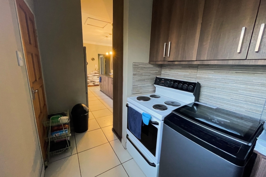 3 Bedroom Property for Sale in Universitas Free State